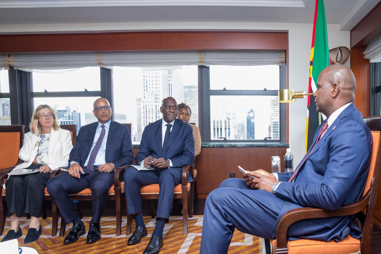 Chapo e Director-Geral da IFC abordam oportunidades de investimento em Moçambique.