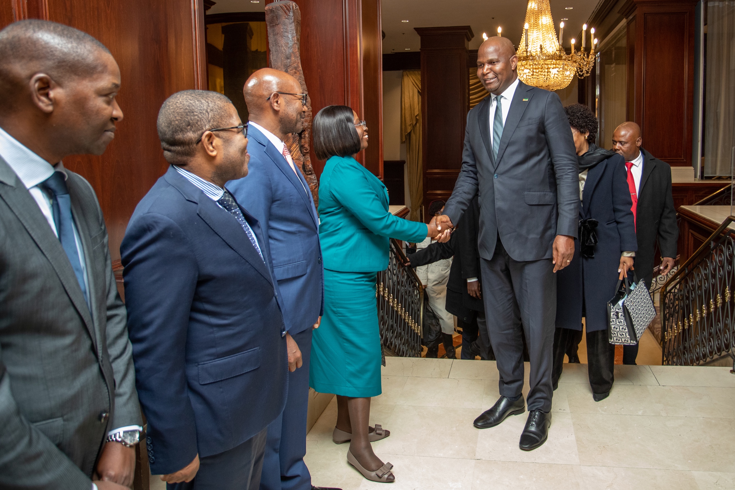 Presidente Chapo em Bruxelas para visita às instituições da UE