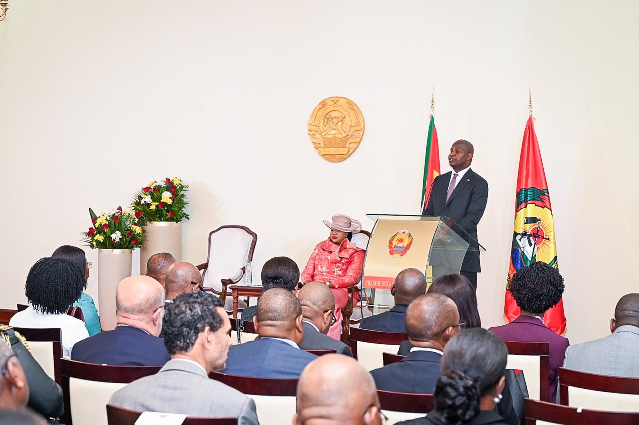 Chapo realça ganhos na paz e retoma económica no balanço de 2025