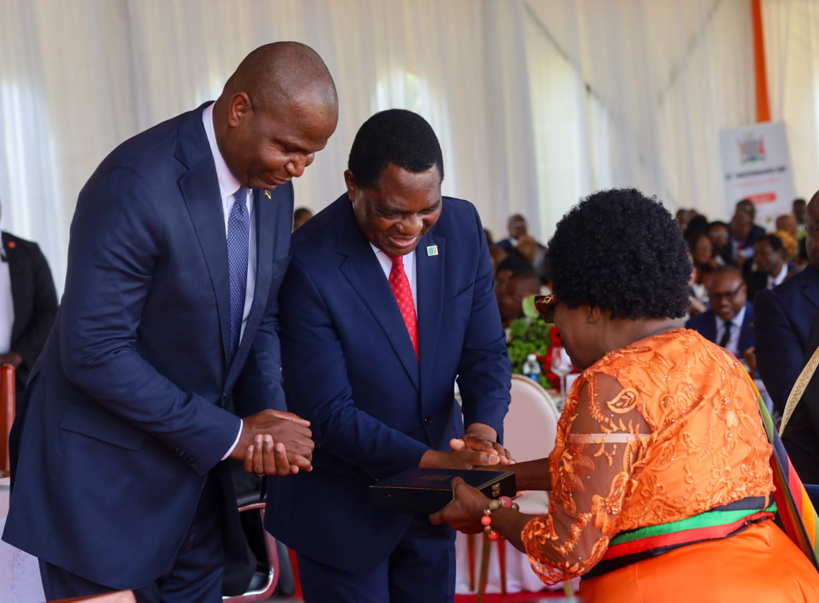 Presidente Chapo na celebração dos 61 anos da independência da Zâmbia
