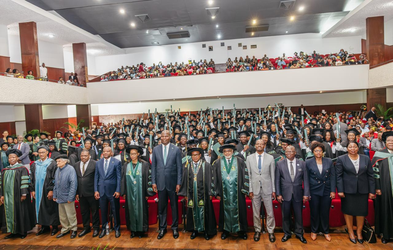 Cerimónia de Graduação da Universidade Eduardo Mondlane 2025
